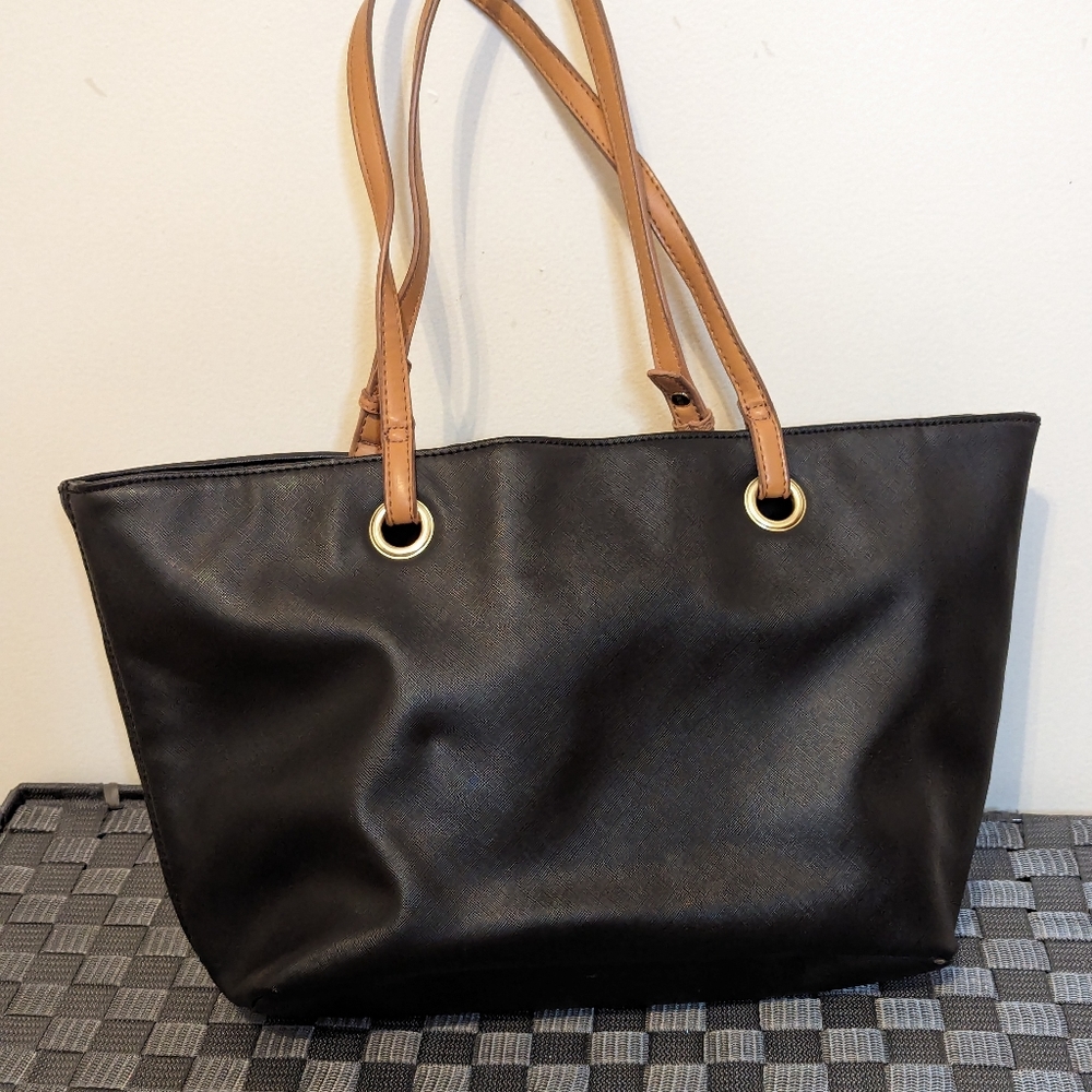 Black Tan Kenneth Cole Tote - Picture 3 of 5
